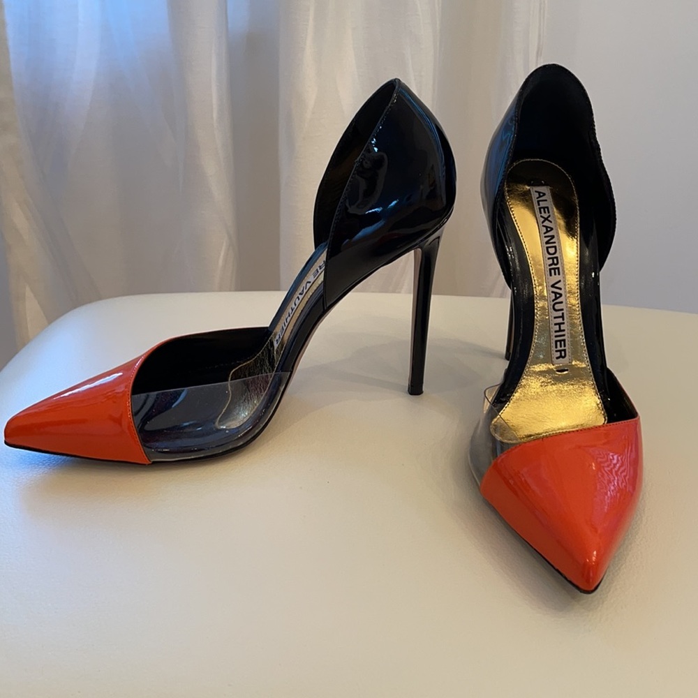 Shoes - Picture 3 of 8